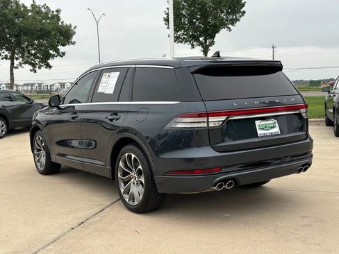 Used 2023 Lincoln Aviator Grand Touring w/ Equipment Group 301A AWD/4WD image 3