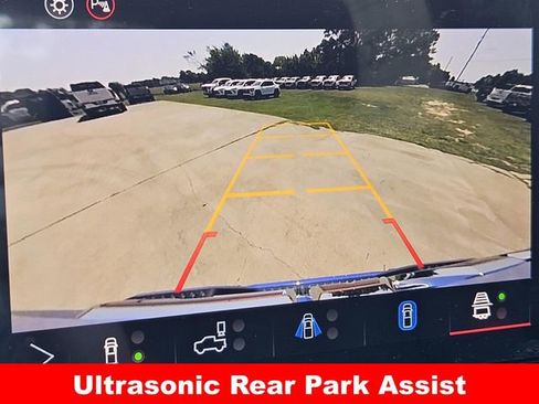 New 2026 GMC Canyon Elevation w/ Convenience Package image 19