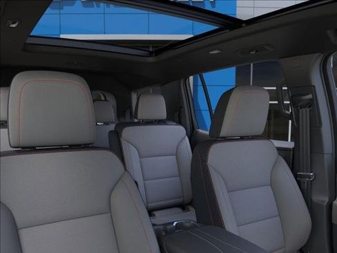 New 2026 Chevrolet Traverse LT w/ Sun and Wheel Package image 24