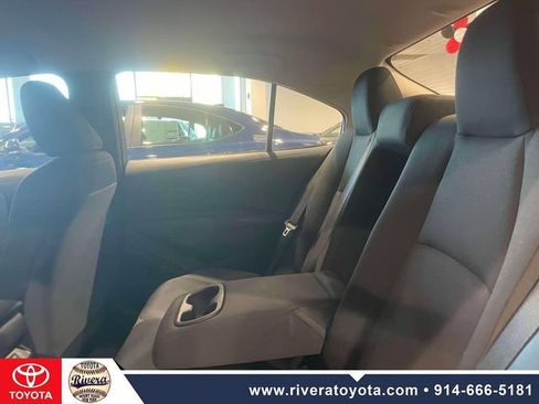 Used 2024 Toyota Corolla LE w/ LE Convenience Package FWD image 12