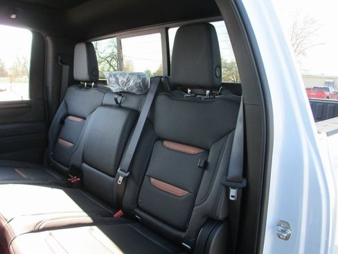 New 2026 GMC Sierra 2500 AT4 w/ AT4 Premium Plus Package image 13