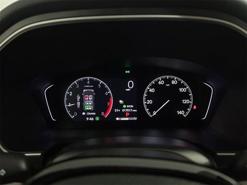 Certified 2025 Honda Pilot Touring image 11