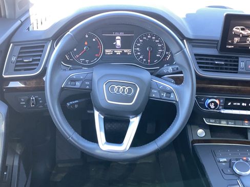 Used 2018 Audi Q5 2.0T Premium Plus w/ Premium Plus Package AWD/4WD image 10