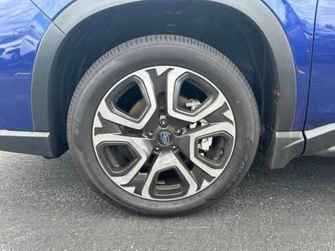 Certified 2026 Subaru Ascent Limited AWD/4WD image 4
