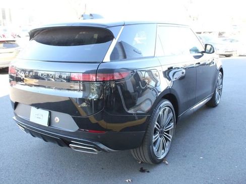 New 2026 Land Rover Range Rover Sport SE image 2