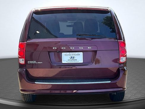 Used 2017 Dodge Grand Caravan SE w/ Power Window Group FWD image 4