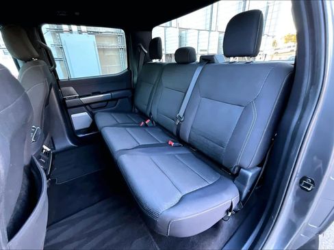 Certified 2022 Ford F150 XLT w/ Equipment Group 302A High image 20