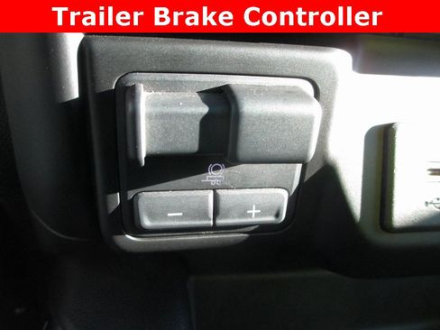 Used 2021 GMC Sierra 2500 AT4 image 13