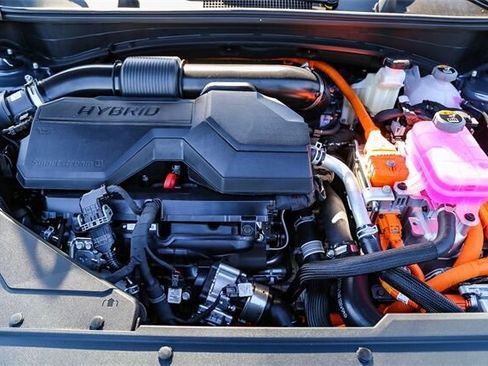 Certified 2026 Kia Sportage EX w/ EX Panoramic Sunroof Package image 24