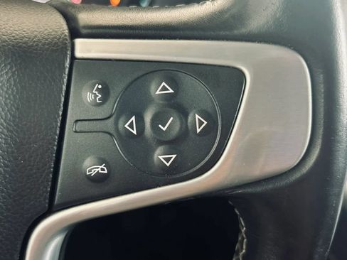 Used 2019 GMC Yukon XL SLE AWD/4WD image 17