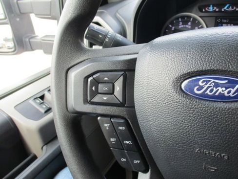 Used 2022 Ford F250 XL w/ Power Equipment Group RWD image 13