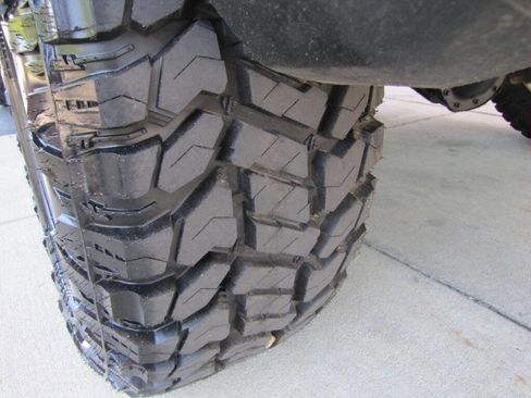 Used 2014 Chevrolet Silverado 1500 High Country image 30