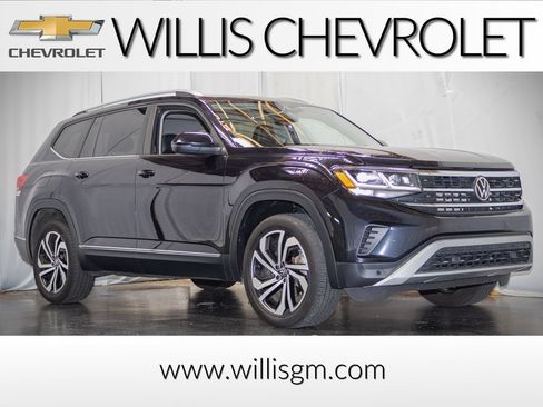 Used 2023 Volkswagen Atlas SEL AWD/4WD image 1