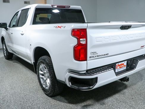 Used 2022 Chevrolet Silverado 1500 RST w/ Protection Package AWD/4WD image 9