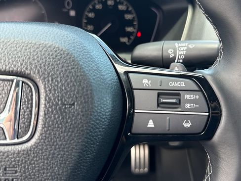 Used 2023 Honda Civic Sport image 15