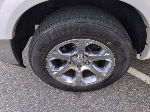 Used 2017 RAM 1500 Laramie image 11