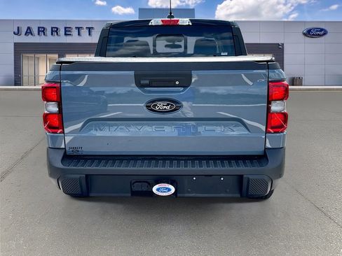 Used 2025 Ford Maverick Lariat w/ Black Appearance Package AWD/4WD image 6