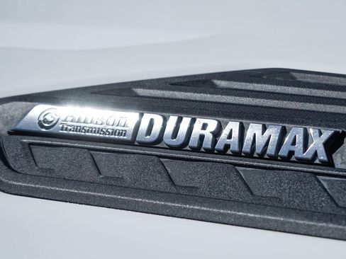 Used 2022 Chevrolet Silverado 2500 LTZ w/ LTZ Plus Package image 51