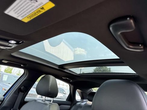 Used 2022 Kia K5 GT-Line w/ GT-Line Awd Premium Package image 16