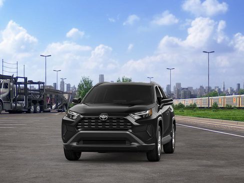 New 2025 Toyota RAV4 XLE image 18