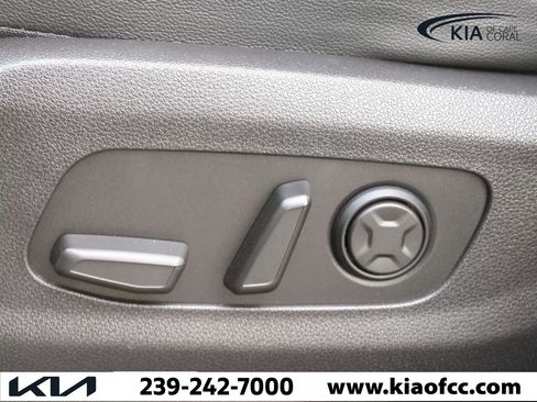 Certified 2023 Kia Carnival SX Prestige image 20