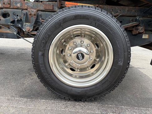 Used 2020 Ford F550 4x4 Regular Cab Super Duty image 15
