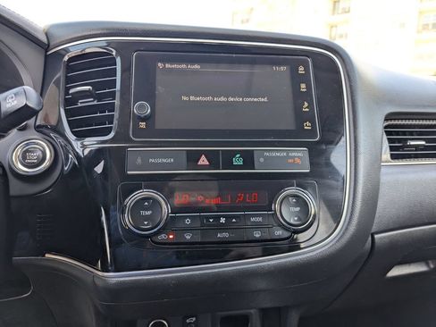 Used 2019 Mitsubishi Outlander SEL FWD image 15