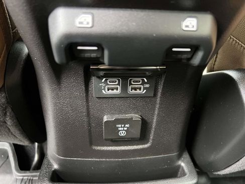Certified 2020 Jeep Wrangler Unlimited Sahara AWD/4WD image 12