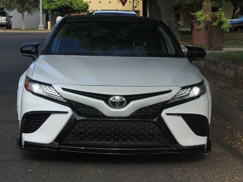 Used 2019 Toyota Camry XSE w/ Protection Package (Q2) FWD image 4