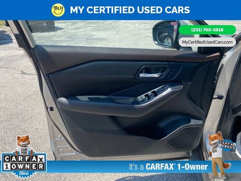 Used 2023 Nissan Rogue SL AWD/4WD image 13