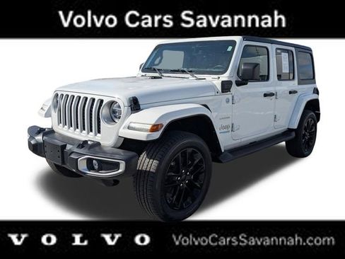 Used 2021 Jeep Wrangler Unlimited Sahara w/ Cold Weather Group image 10