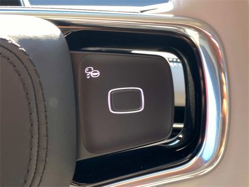 New 2025 Lincoln Navigator Reserve image 17