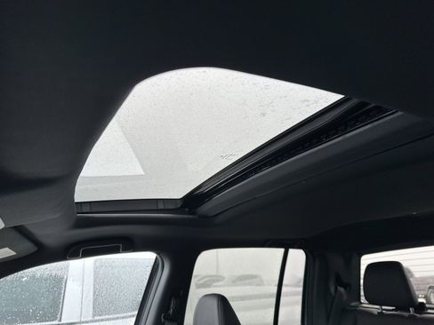 Used 2024 Honda Ridgeline Black Edition image 50