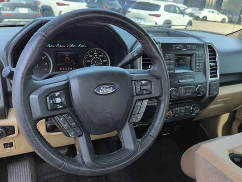 Used 2015 Ford F150 XLT w/ Equipment Group 301A Mid RWD image 9