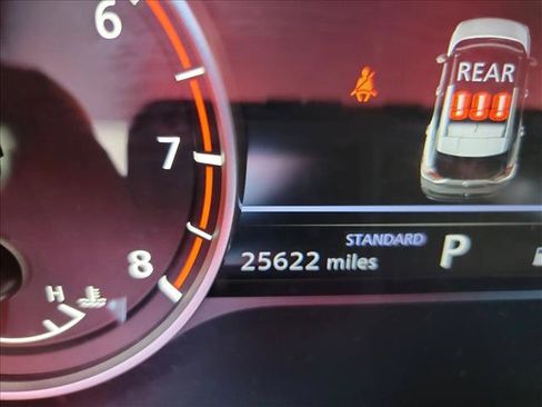 Used 2023 Nissan Rogue SL w/ SL Premium Package FWD image 21