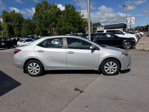 Used 2016 Toyota Corolla LE FWD image 6