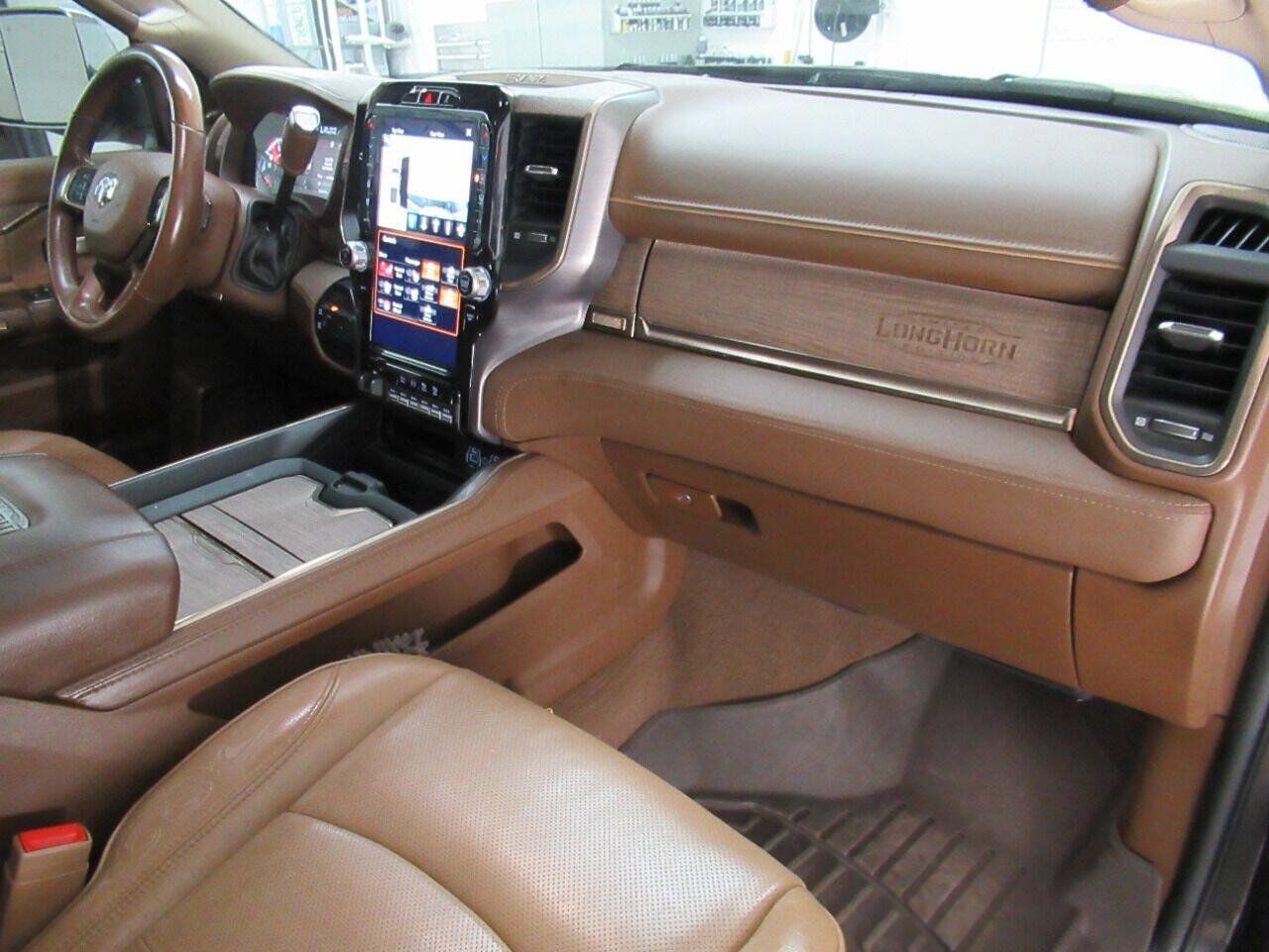Used 2021 RAM 3500 Limited AWD/4WD image 25