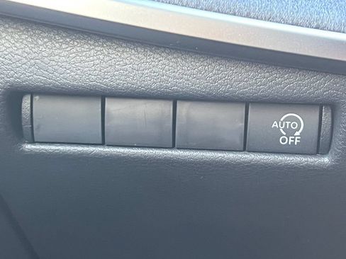 New 2026 Nissan Kicks SV w/ Cold Weather Package FWD image 26