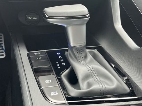 New 2026 Hyundai Elantra SEL Sport Premium FWD image 31
