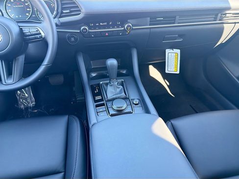 New 2026 MAZDA MAZDA3 2.5 S Sedan w/ Preferred Pkg image 19