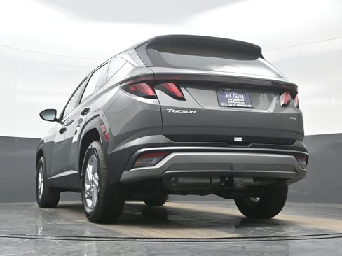 Certified 2026 Hyundai Tucson SE image 28