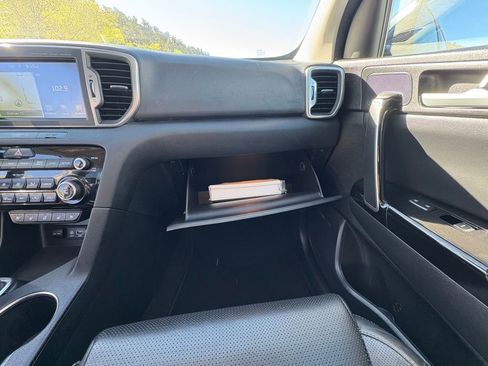 Certified 2017 Kia Sportage SX image 24