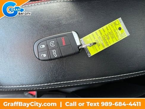 Used 2021 Jeep Cherokee Latitude Lux 80th Anniv w/ Quick Order Package 26U 80TH image 28