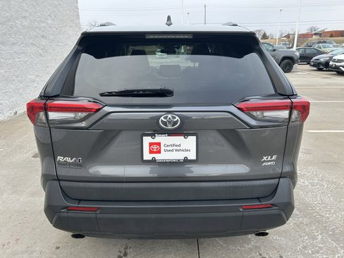 Certified 2021 Toyota RAV4 XLE Premium image 5