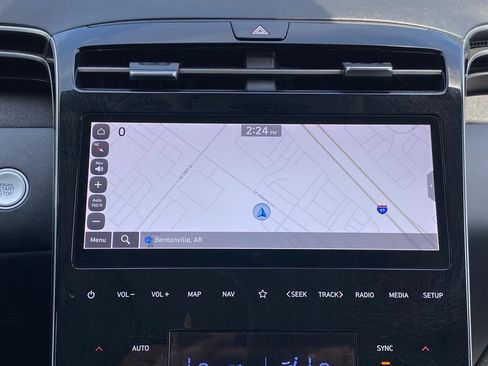 Used 2023 Hyundai Tucson Limited image 15