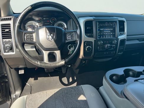 Used 2019 RAM 1500 Big Horn RWD image 15