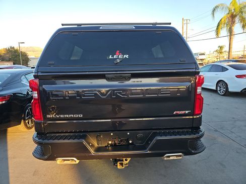 Used 2022 Chevrolet Silverado 1500 RST image 5