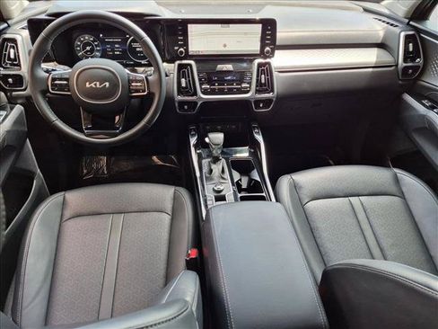 Used 2023 Kia Sorento SX FWD image 18