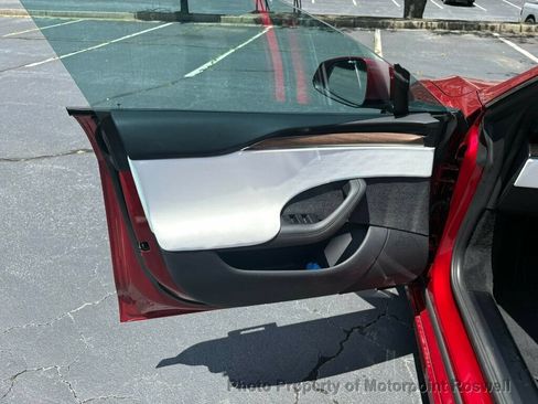 Used 2026 Tesla Model S AWD/4WD image 13