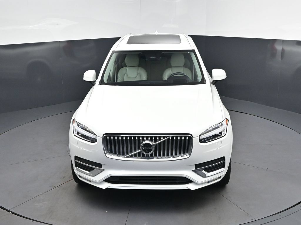 Used 2023 Volvo XC90 B6 Ultimate w/ Protection Package Premier AWD/4WD image 37